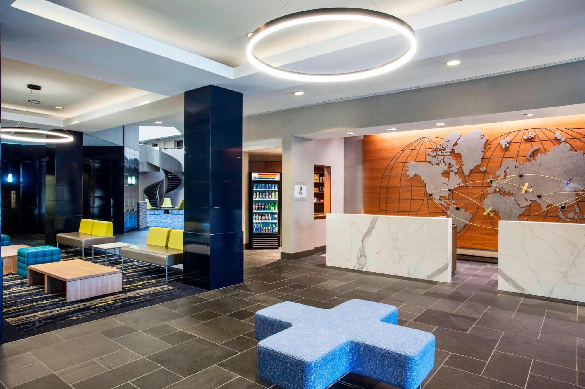 Sheraton Suites Philadelphia Airport Экстерьер фото
